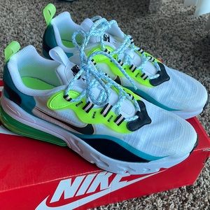 Nike Air Max 270 React SE